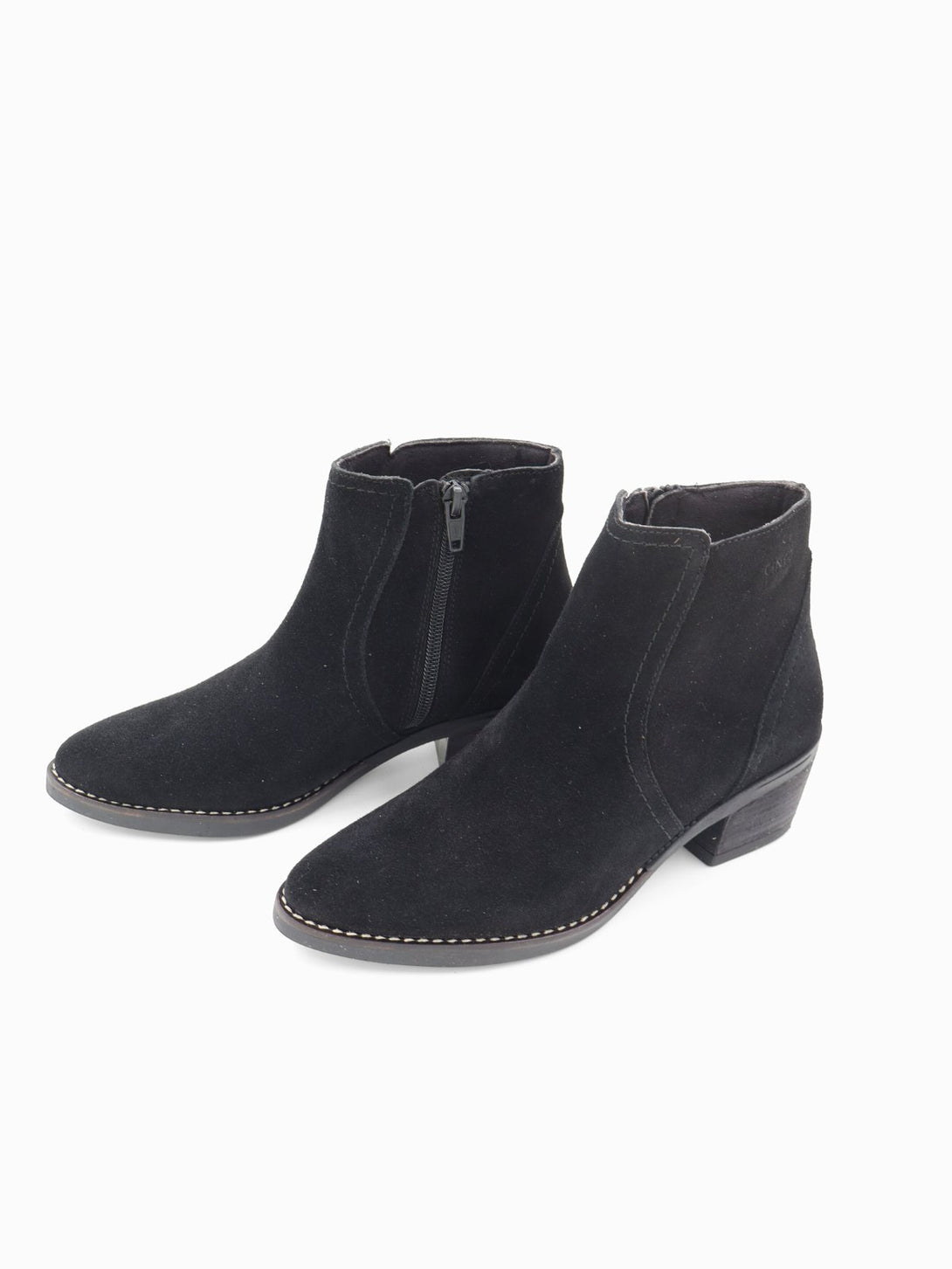 מגפון עור Alexia