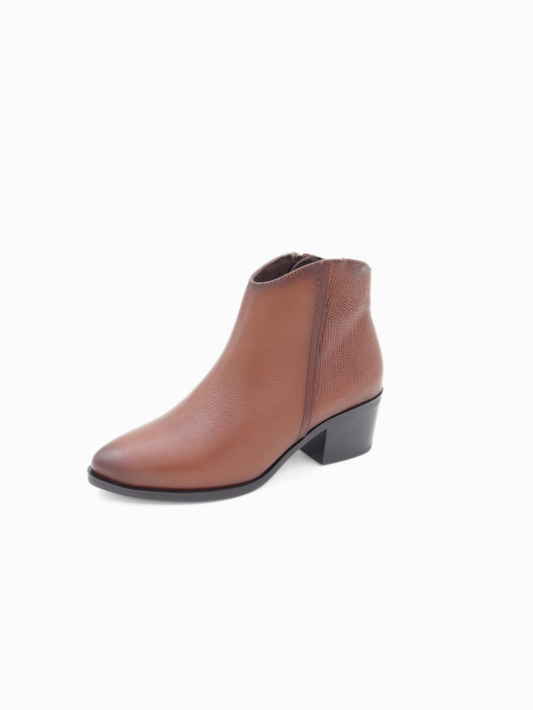 מגפון עור Leonor