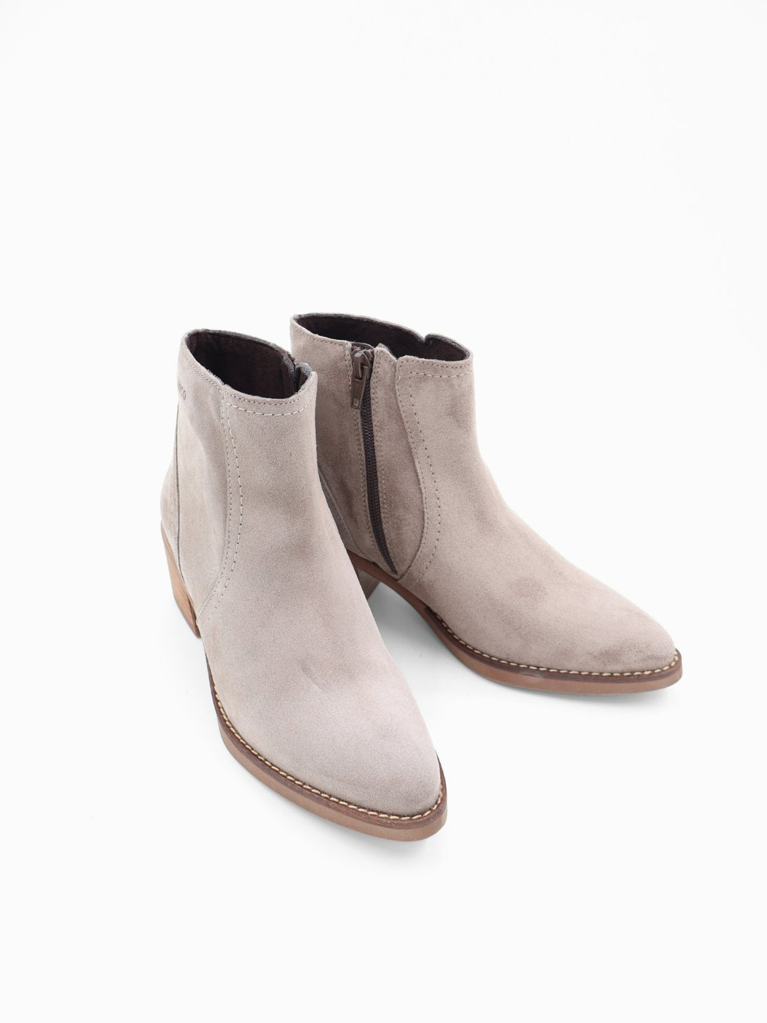 מגפון עור Alexia